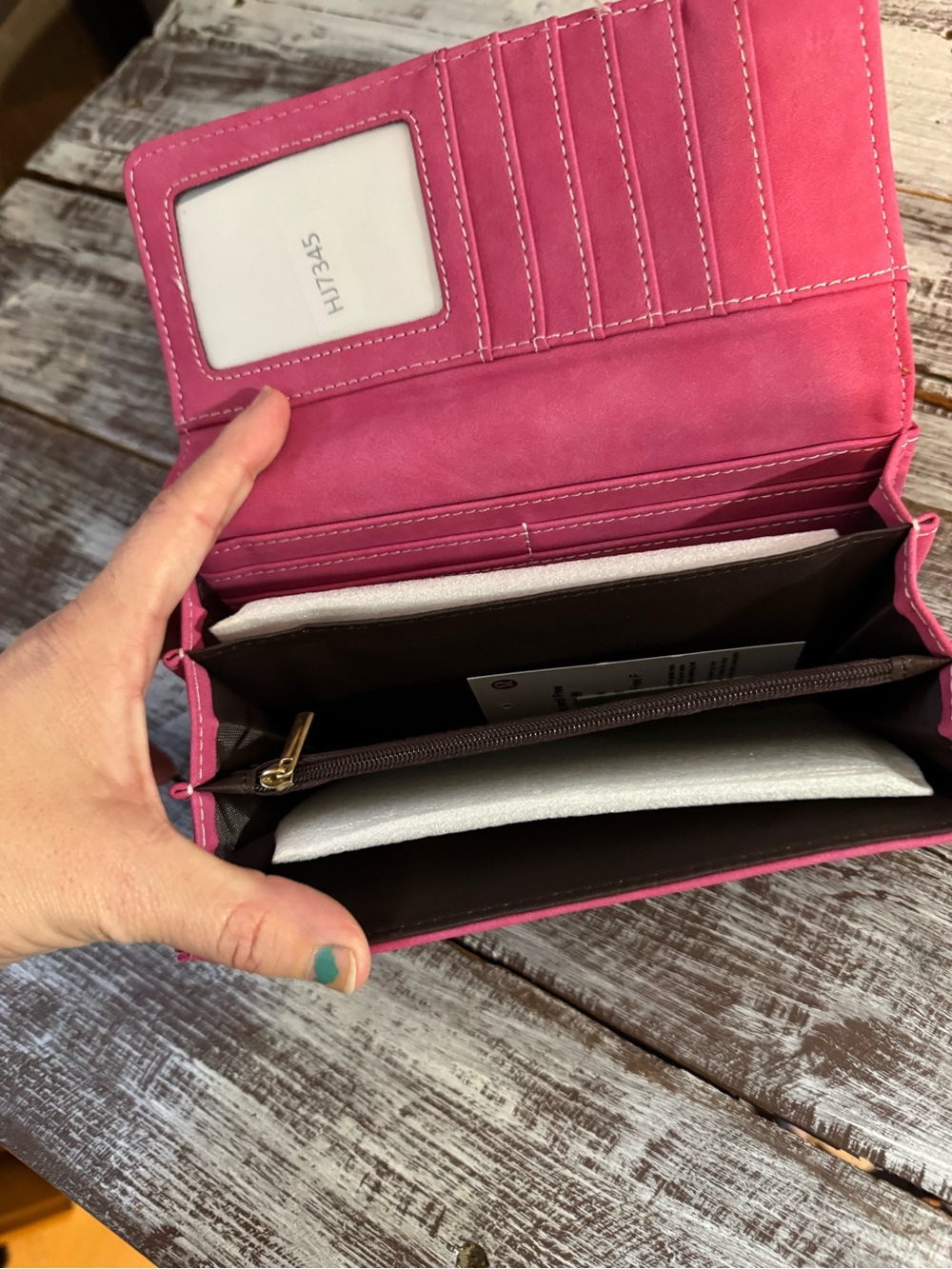Pink Snap-Closure Wallet - Picture 5 of 9